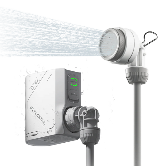 Flextail TINY SHOWER TS2500 – przenośny prysznic kempingowy z akumulatorem